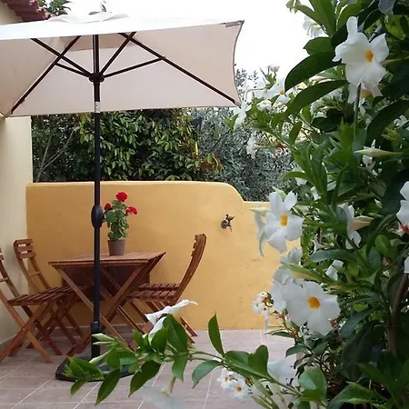 Relax Oase - El Paraiso 度假居 *